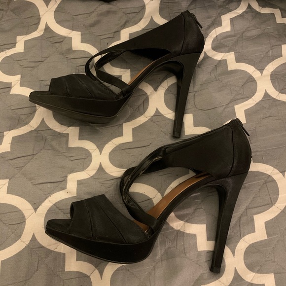 Zara Black Stilettos - Picture 3 of 4